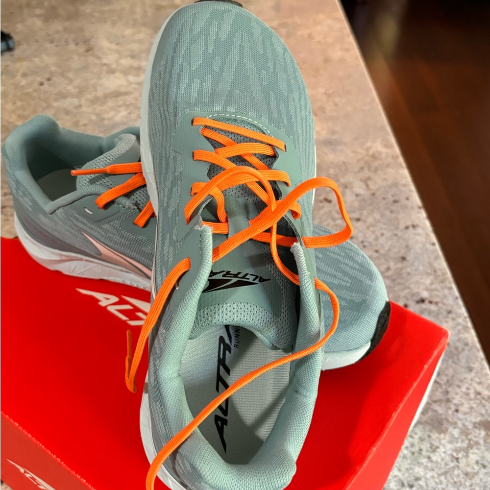 Altra Rivera Running shoes - women